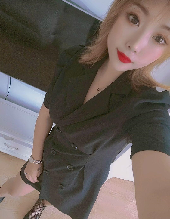 岳麓区兼职做美容的小姐姐，气质型美女！